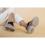 Женские бежевые кожаные кроссовки 40